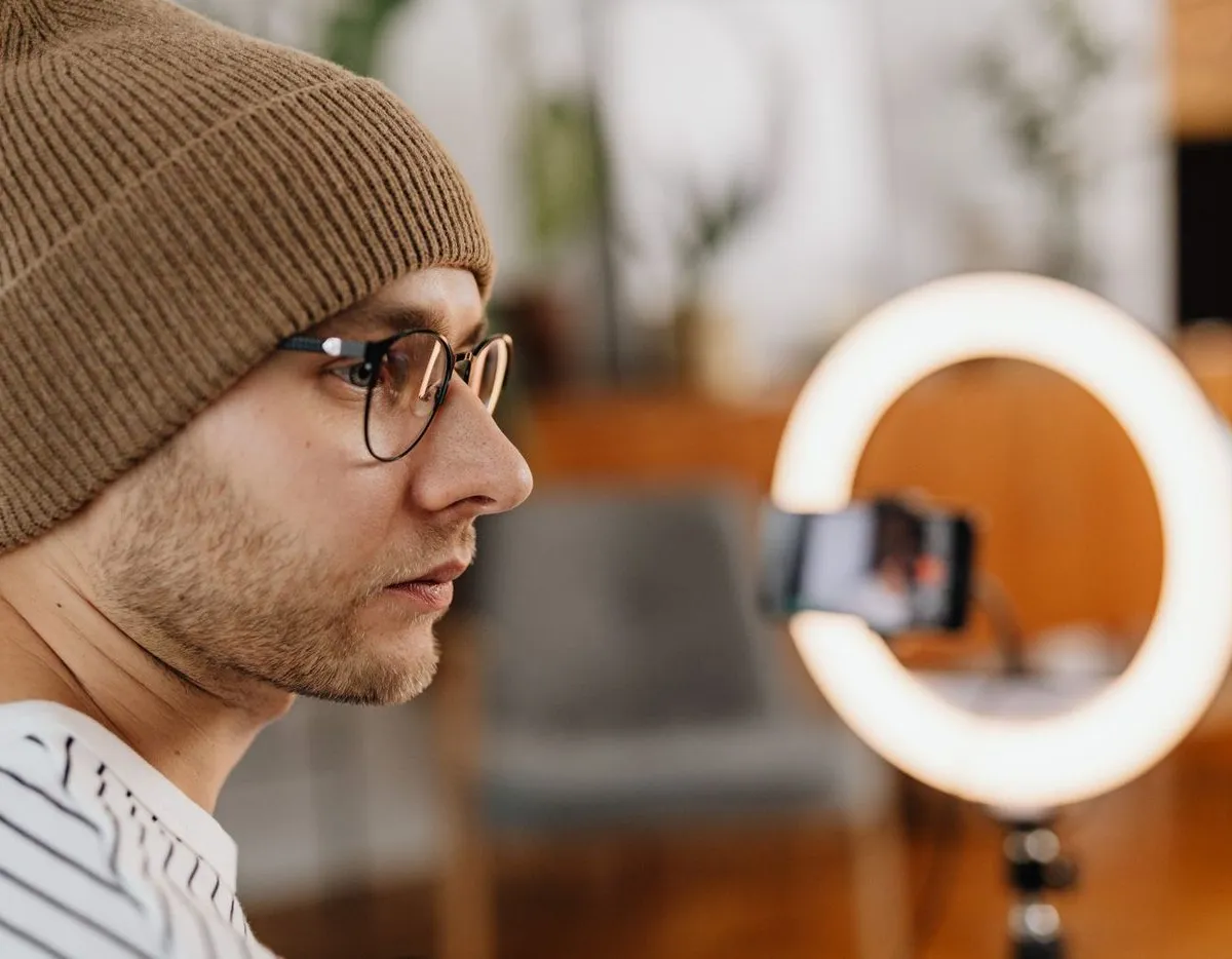 Micro vs Macro Influencers: Which Is Right for Your Brand?